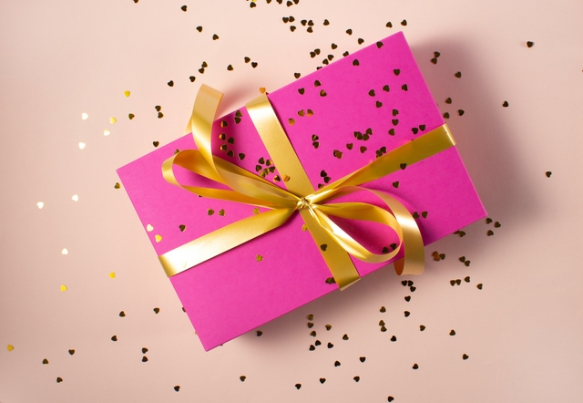 featured image thumbnail for post 📧 When to Send Virtual Gift Cards in 2024 - Gifft.me